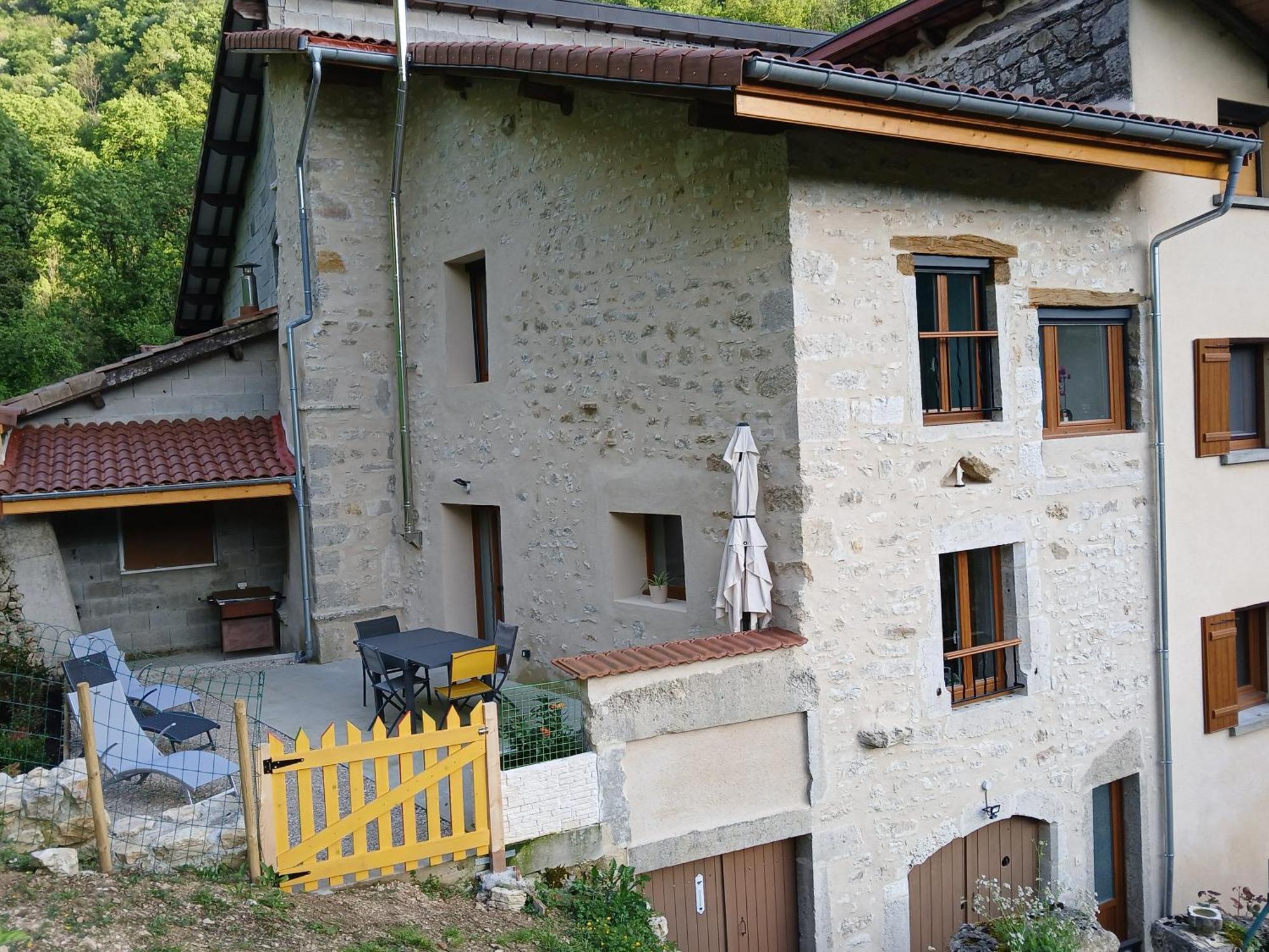 Gite Du Vieux Tonneau Cerdon  Esterno foto